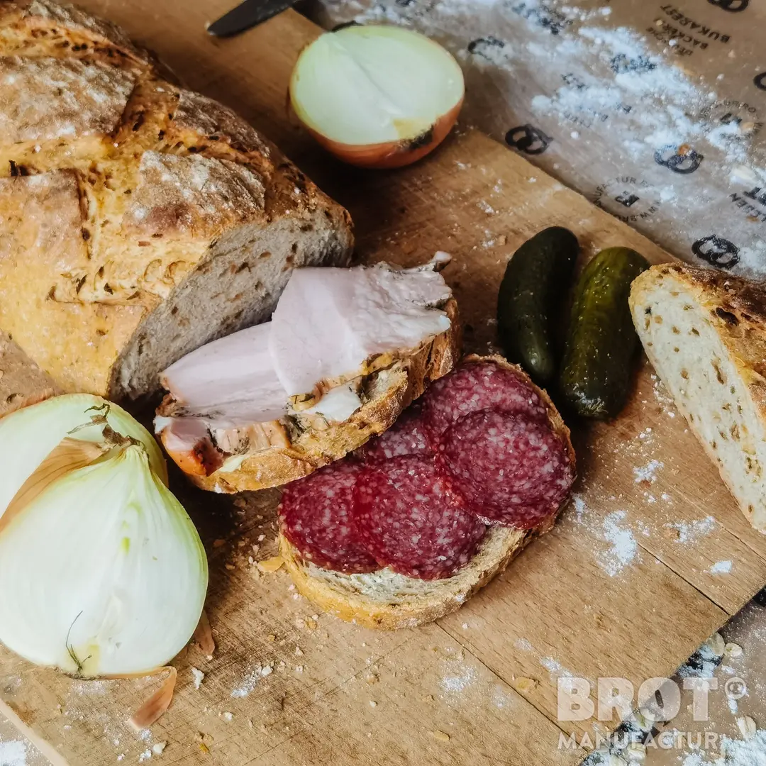 Zwiebelbrot imagine mare